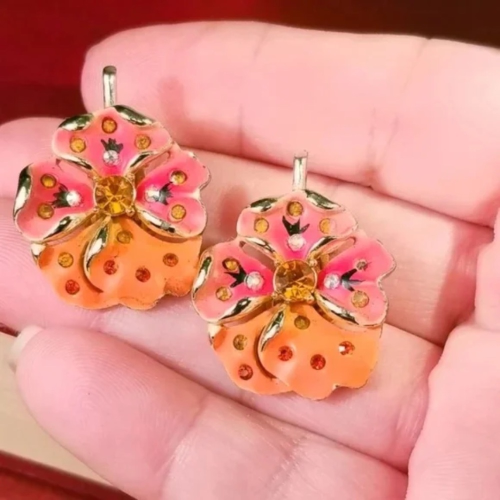 Vintage Plumeria Clip Earrings with sparkle - Picture 8 of 9
